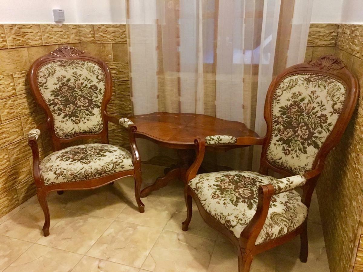 Arkadia Apartman Папа Экстерьер фото