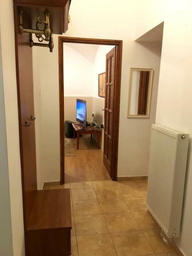Arkadia Apartman Папа Экстерьер фото